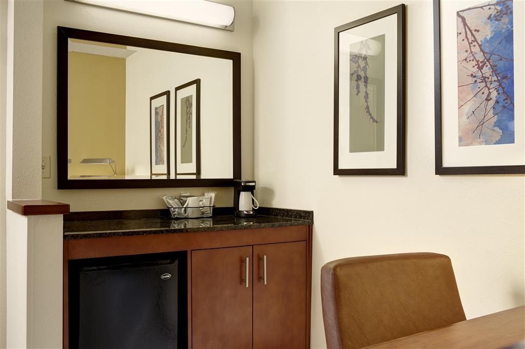 Hyatt Place Sacramento Hotel 3*